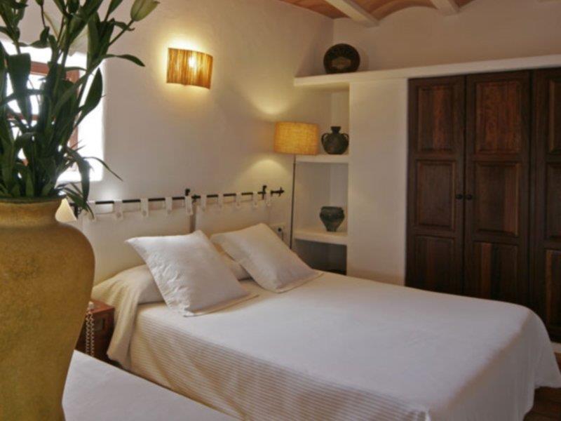 Hotel Rural & Spa Can Curreu Santa Eularia des Riu Buitenkant foto