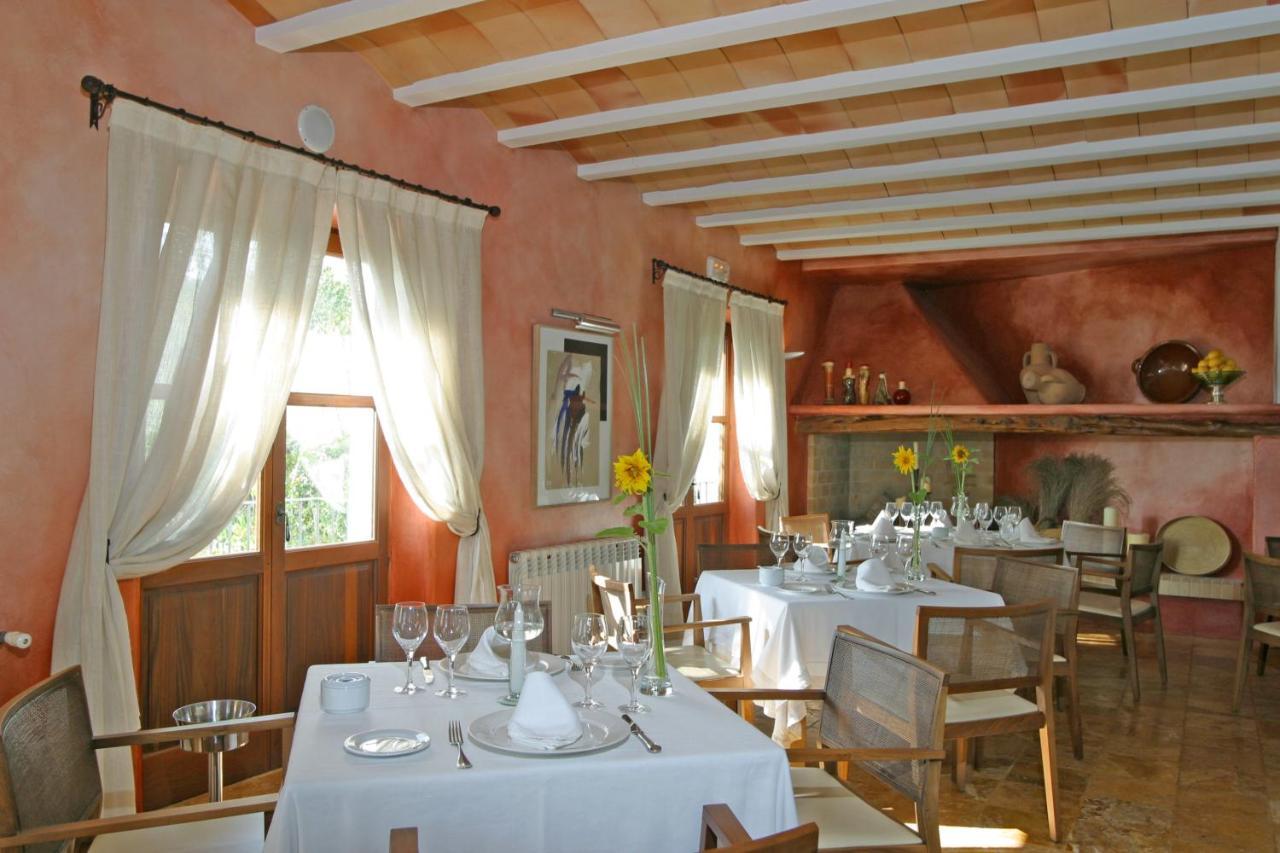 Hotel Rural & Spa Can Curreu Santa Eularia des Riu Buitenkant foto