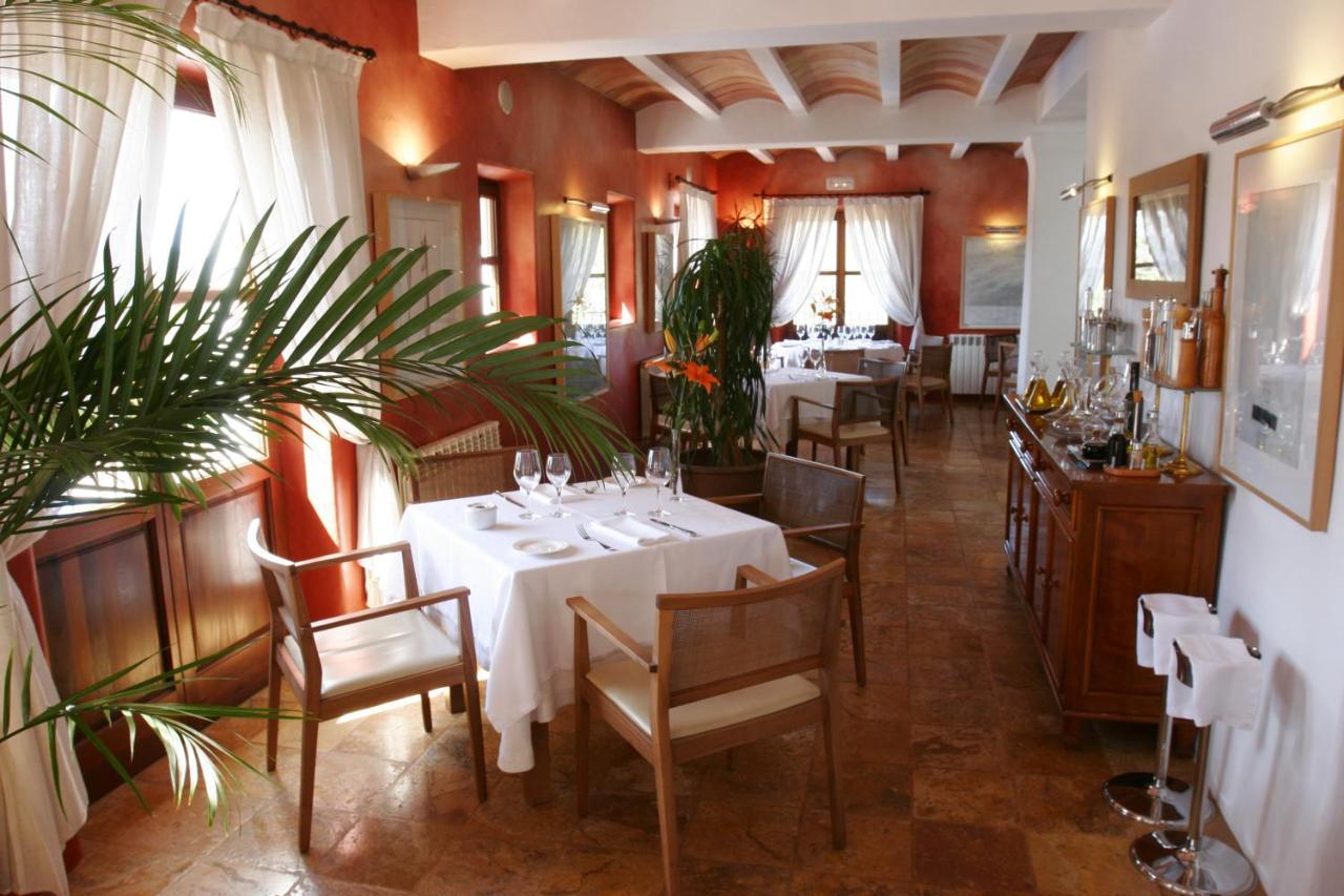 Hotel Rural & Spa Can Curreu Santa Eularia des Riu Buitenkant foto