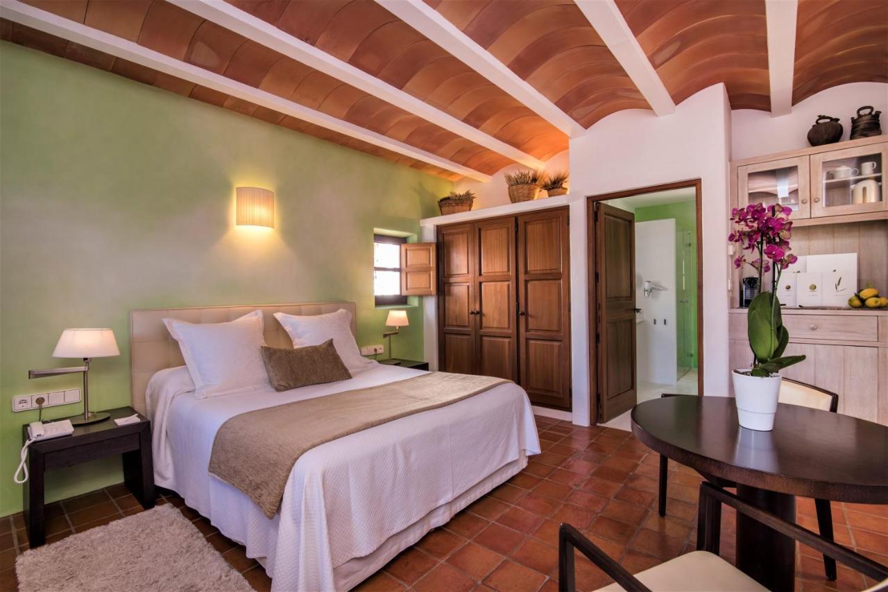 Hotel Rural & Spa Can Curreu Santa Eularia des Riu Buitenkant foto