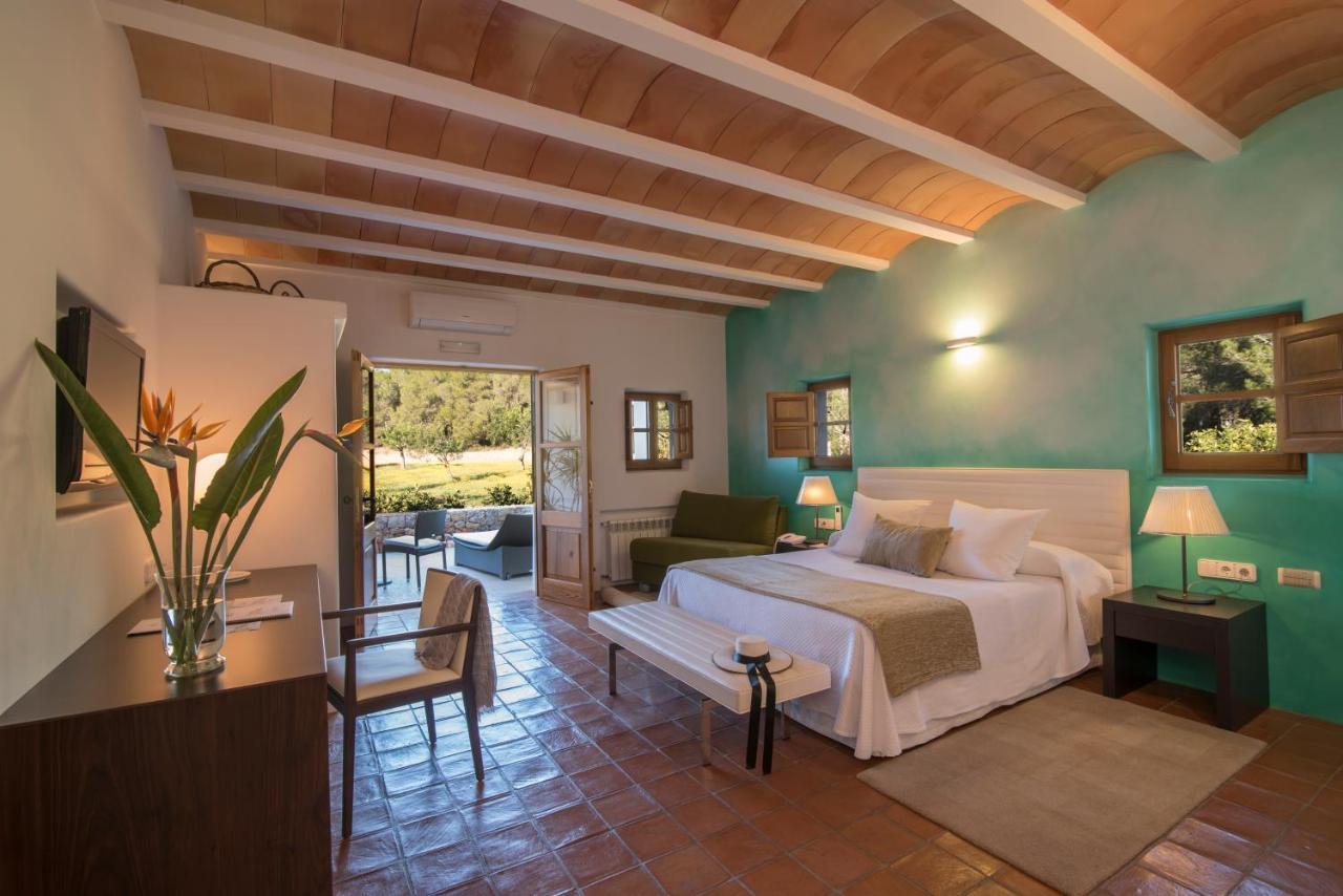 Hotel Rural & Spa Can Curreu Santa Eularia des Riu Buitenkant foto