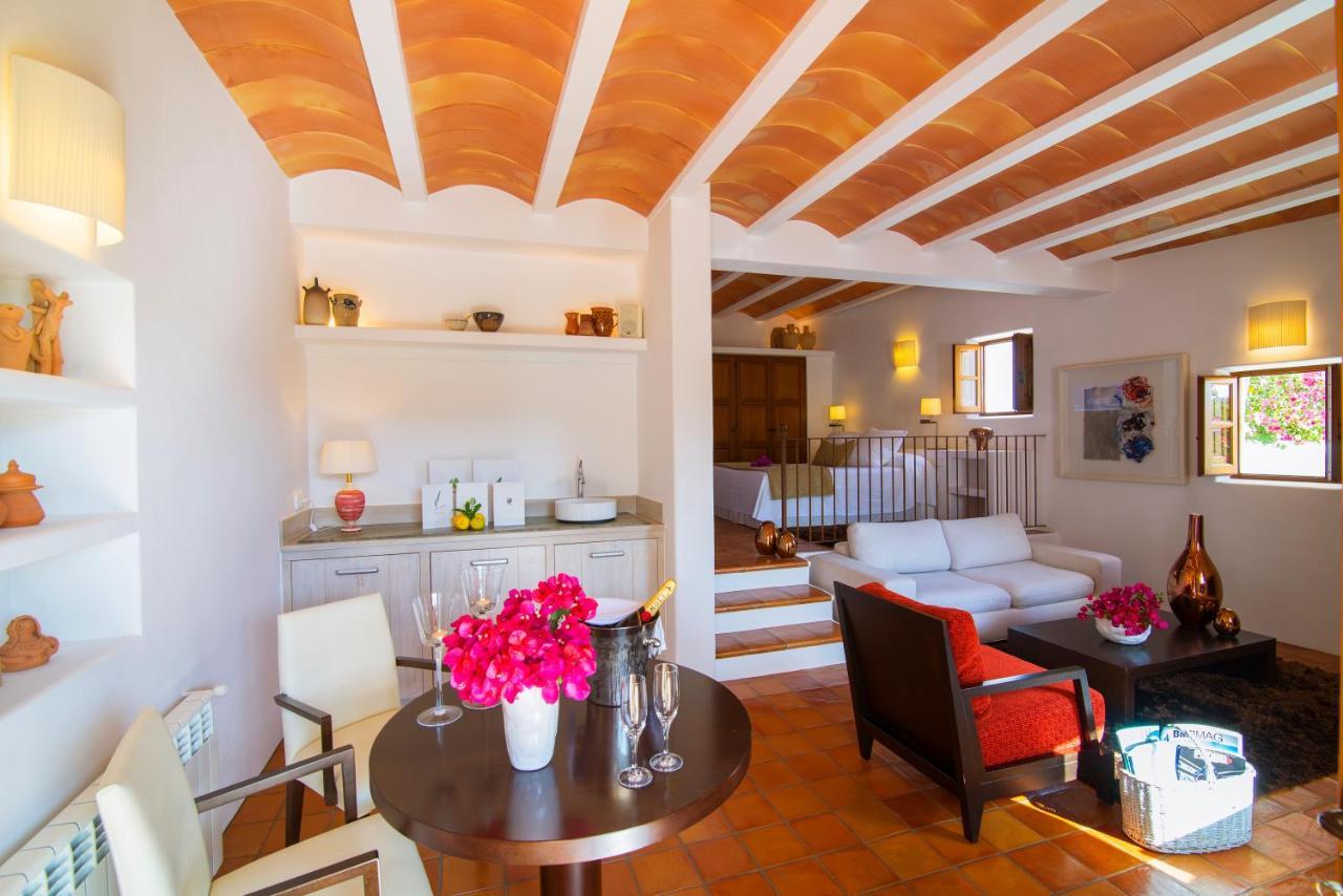 Hotel Rural & Spa Can Curreu Santa Eularia des Riu Buitenkant foto