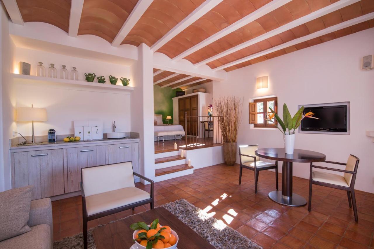 Hotel Rural & Spa Can Curreu Santa Eularia des Riu Buitenkant foto